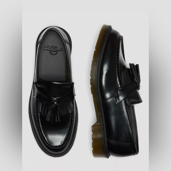 Doc Marten ADRIAN SMOOTH LEATHER TASSEL LOAFERS Sz 6 - Picture 1 of 6